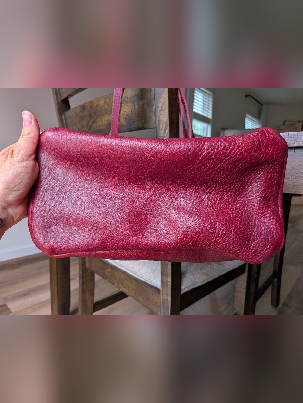 Portland Leather Sangria Butterfly Bag - Picture 3 of 8